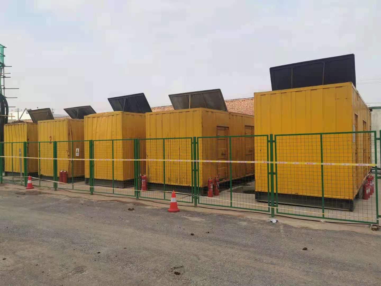 下冶镇发电机出租-柴油发电机组的额定参数有哪几个？