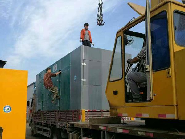 下冶镇如何判断水冷式机油散热器密封件是否需要更换?