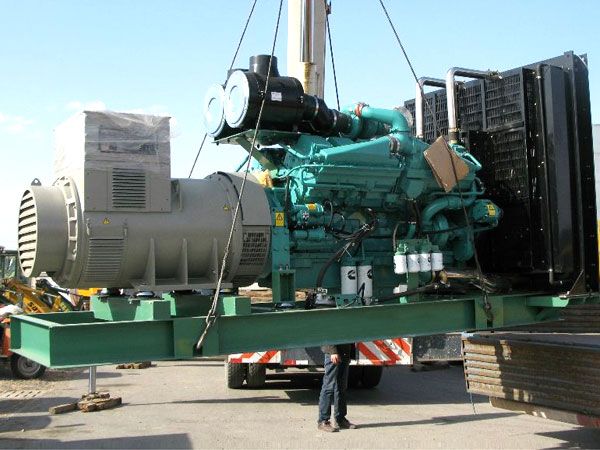 下冶镇如何选择适合的冷却液冰点测试仪?